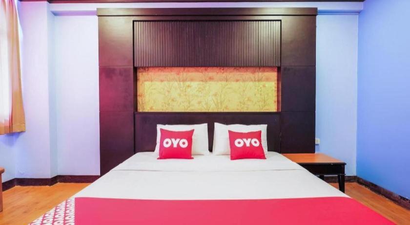 Oyo 565 トラン ホテル エクステリア 写真
