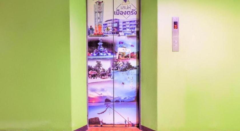 Oyo 565 トラン ホテル エクステリア 写真